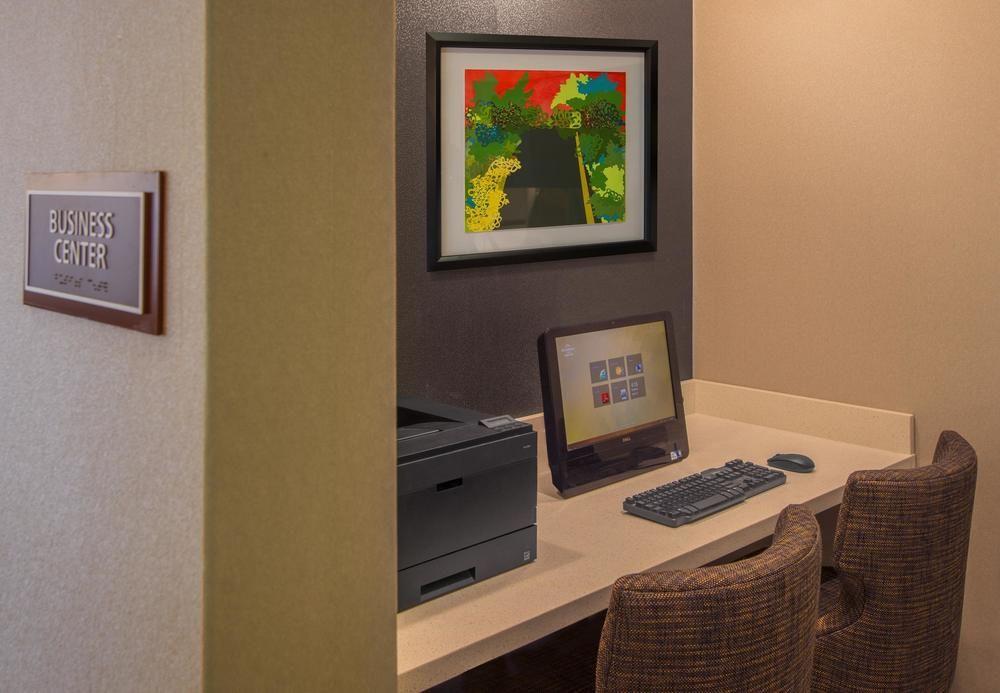 Residence Inn Indianapolis Airport Exterior photo