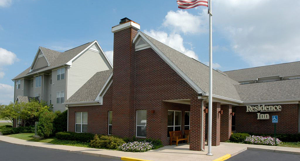 Residence Inn Indianapolis Airport Exterior photo