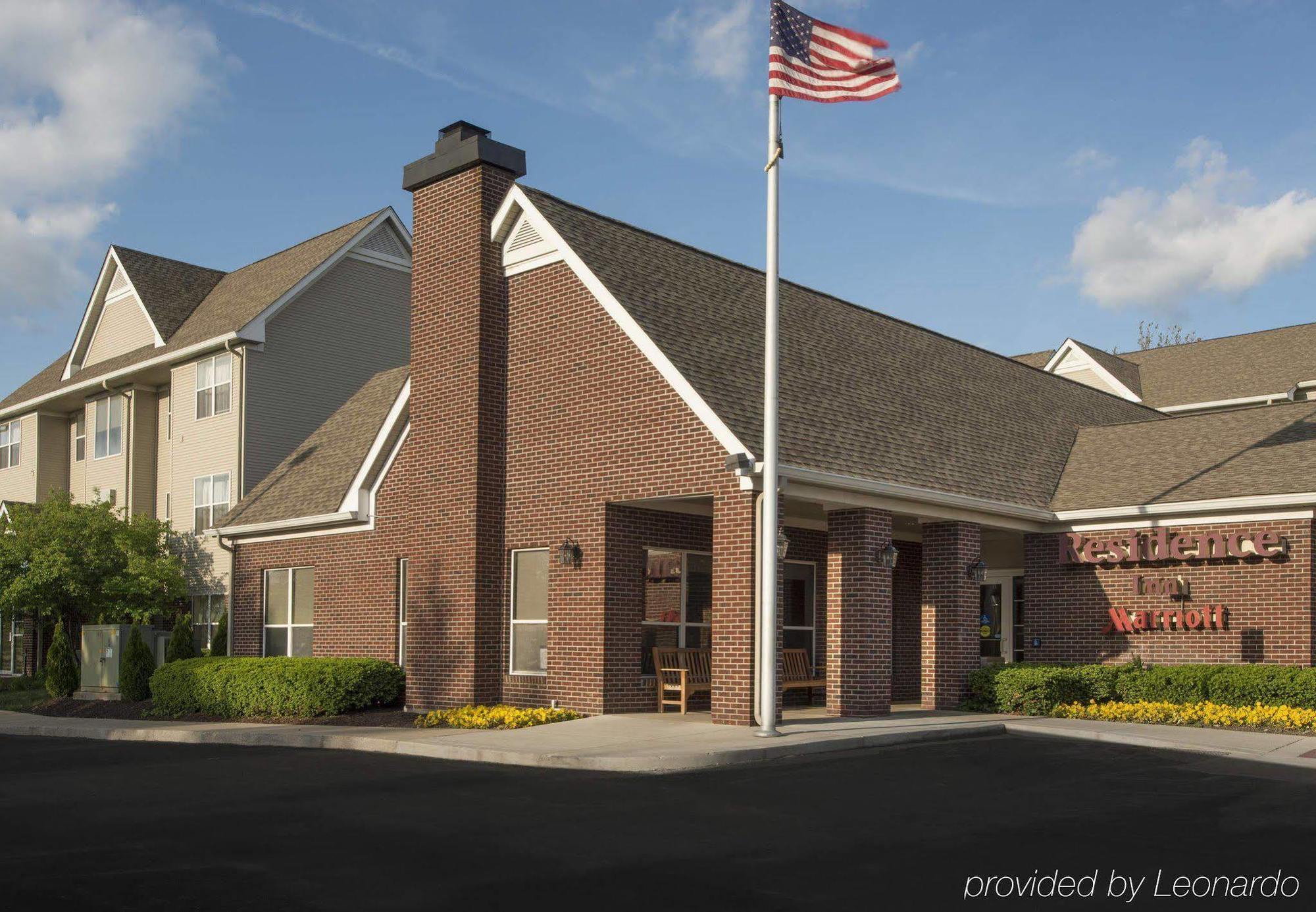 Residence Inn Indianapolis Airport Exterior photo