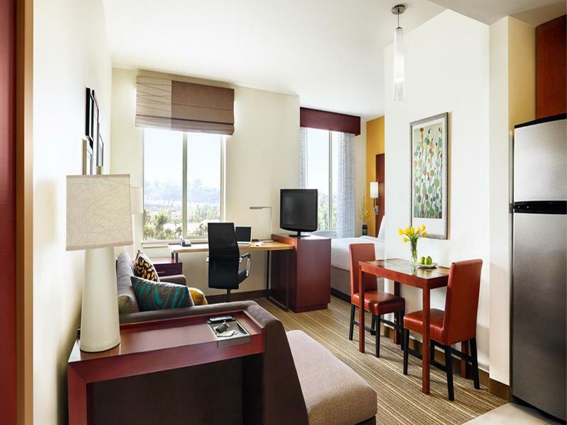 Residence Inn Indianapolis Airport Exterior photo